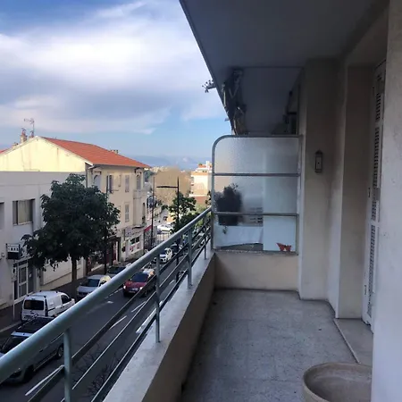 Apartment Bright Between & Juan-les-pins